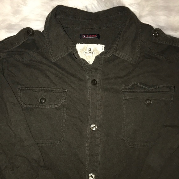 👍🏽MENS CASUAL BUTTON DOWN - Picture 3 of 4